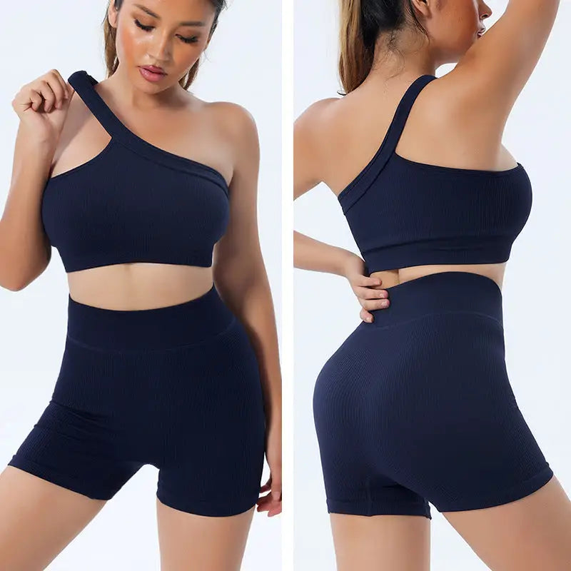 Seamless Yoga Set with Long Sleeve Top and Pants
