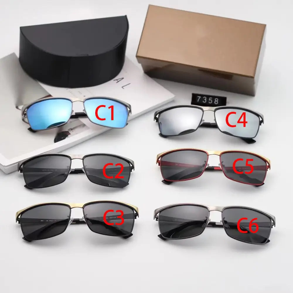 Sunglasses with Polarized Lenses
