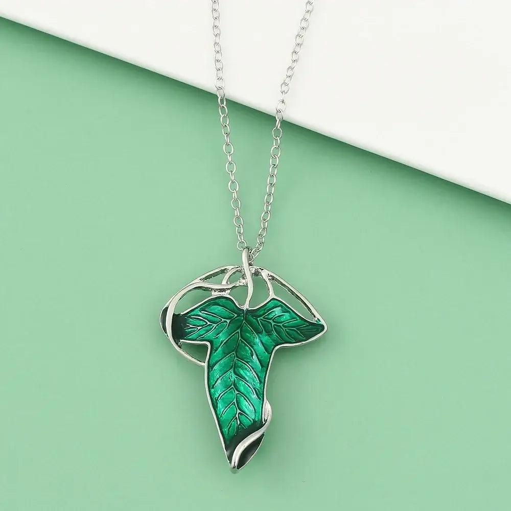 Vintage Green Leaf Pendant Necklace Exquisite Elven Fashion Chain Jewelry Accessory Gift for Women - Necklace