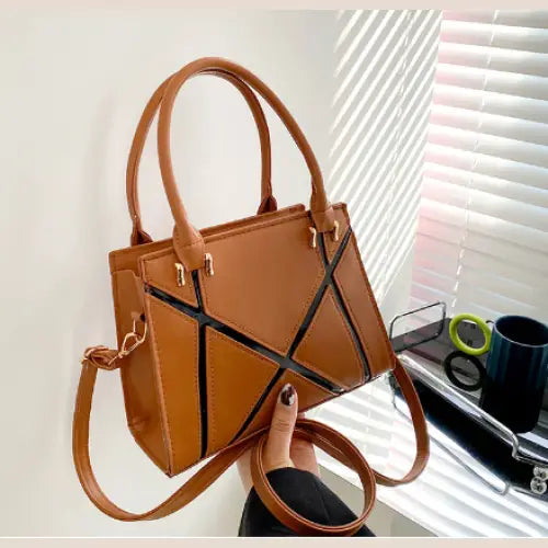 Women's Shoulder Bag in Brown