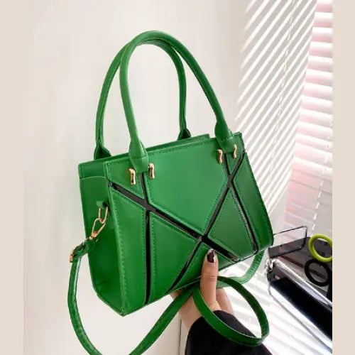 Women's Shoulder Bag in Green Fashion Style