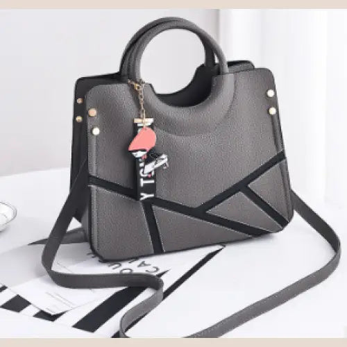 Women's Shoulder Bag in Gray Fashion Style