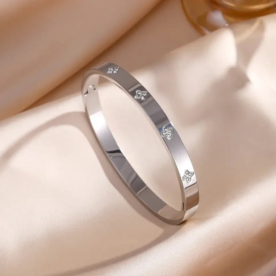 ZAKOL 5/1pcs Sparkling Zirconia Inlaid Stainless Steel Bracelet Set for Women Stackable Bangles Fashion Non Fading